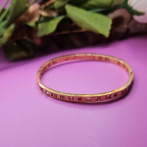 Gold Roman Numeral Bangle Bracelet